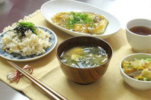 完成したマクロビ料理